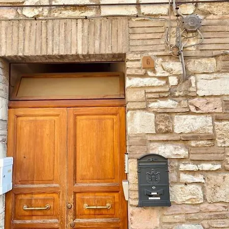 Buttefly House In Centro Ad شقة